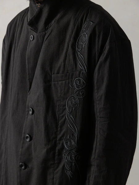 EMBROIDERED BLAZER