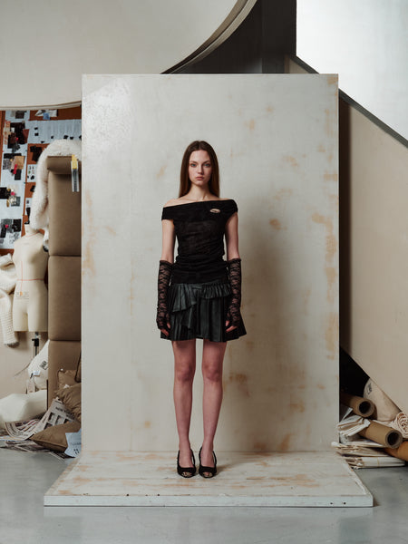LEATHER PLEATED SKIRT - BLACK