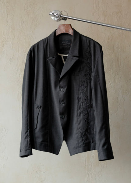 EMBROIDERED BLAZER