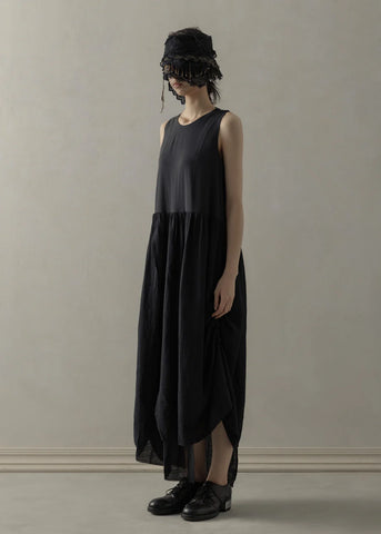 SCULPTURAL MAXI DRESS