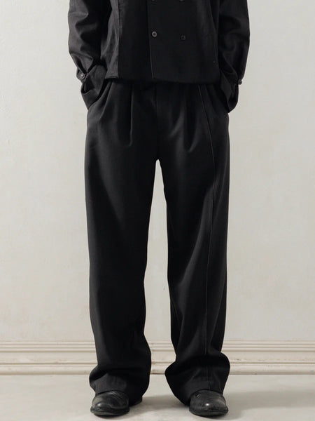 FRAYED PANTS