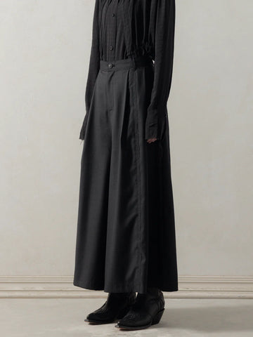 PLEATS HAKAMA