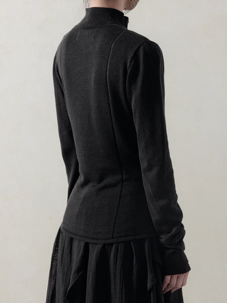 ASYMMETRIC KNIT TOP