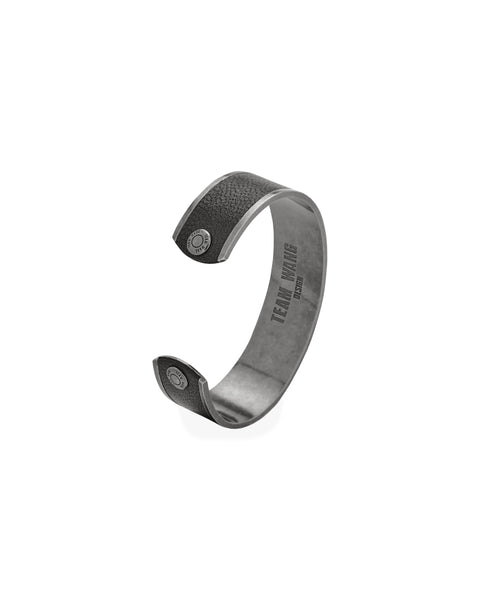 [ACCEPTANCE] METAL LEATHER BANGLE