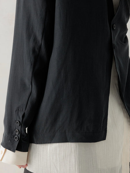 SPLIT-BACK BLAZER